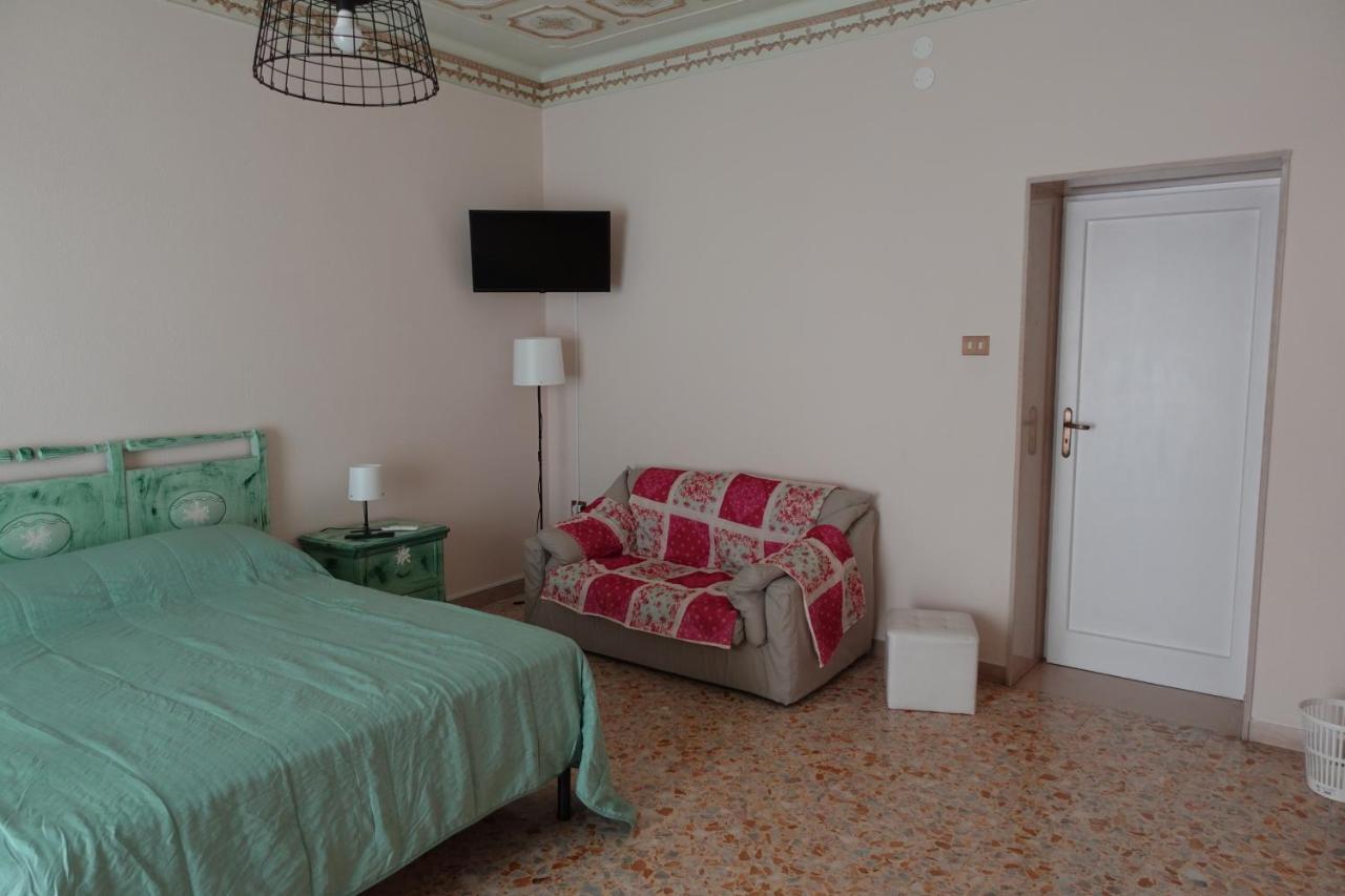 Imperial Room Trani Extérieur photo